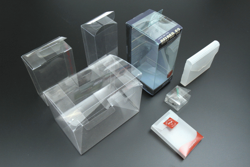 Výroba obalov a reklamných predmetov z papiera a plastov, návrhy konštrukcií obalov