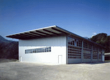 Průmyslové, obchodní a sportovní haly 