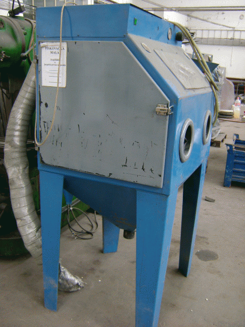 Pískovací komora ruční