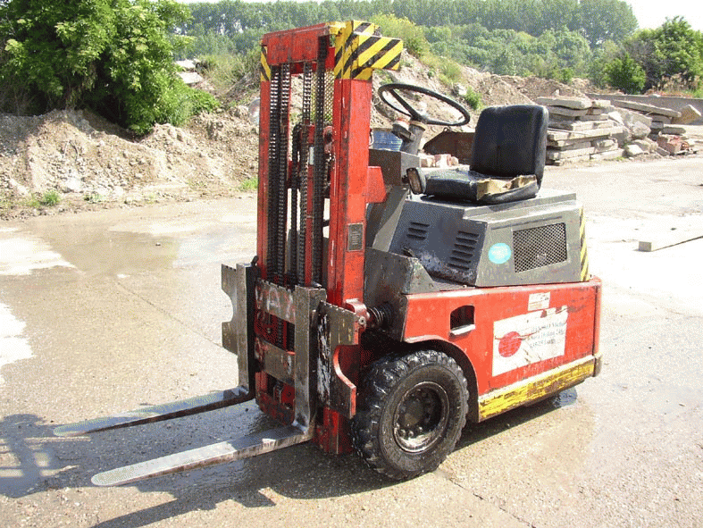 Vysokozdvižný vozík DESTA typ BVHM 1 321, nosnosť 1250 kg