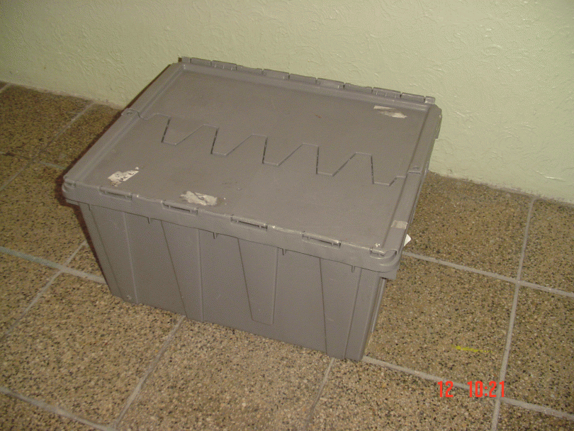 Plastové prepravky s víkom /použitá/šedá 530x430x300 mm