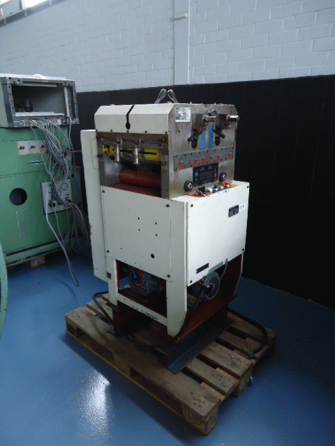 Rovnačka pás. materiálu QRM 300/4 A, r. 1993