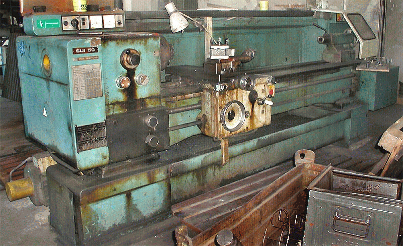 Sústruh hrotový SUI 50/2000 RP