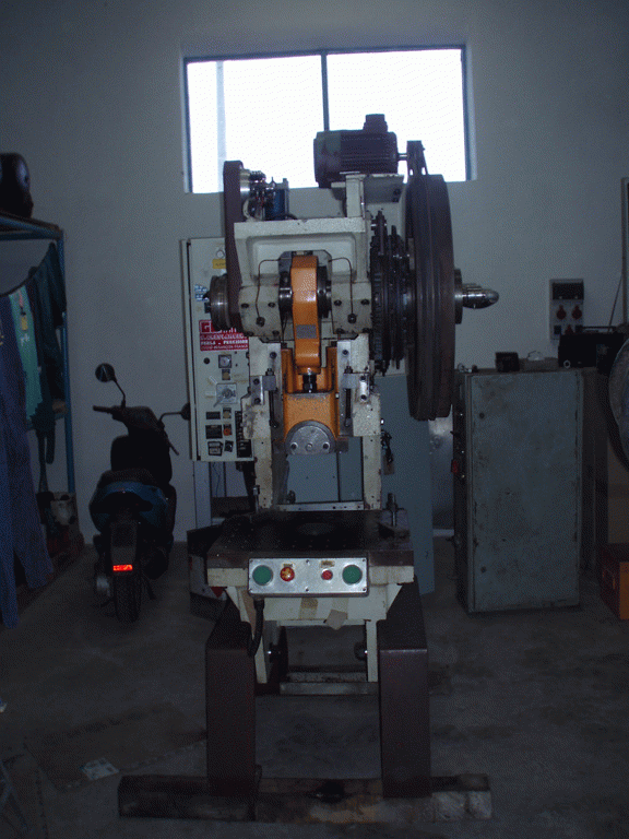 Excentrický lis CEP 25 po strednej oprave