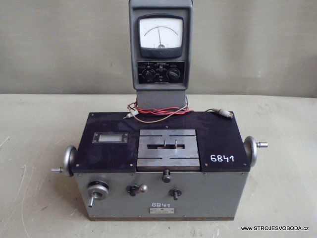 Měřící přístroj Micro comparator – 6723