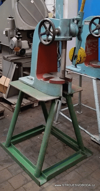 Lis ruční hřebenový LRH 2 – 8733.