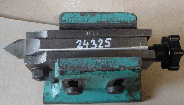 Koník k děličce, výška na střed 110 (13998.)