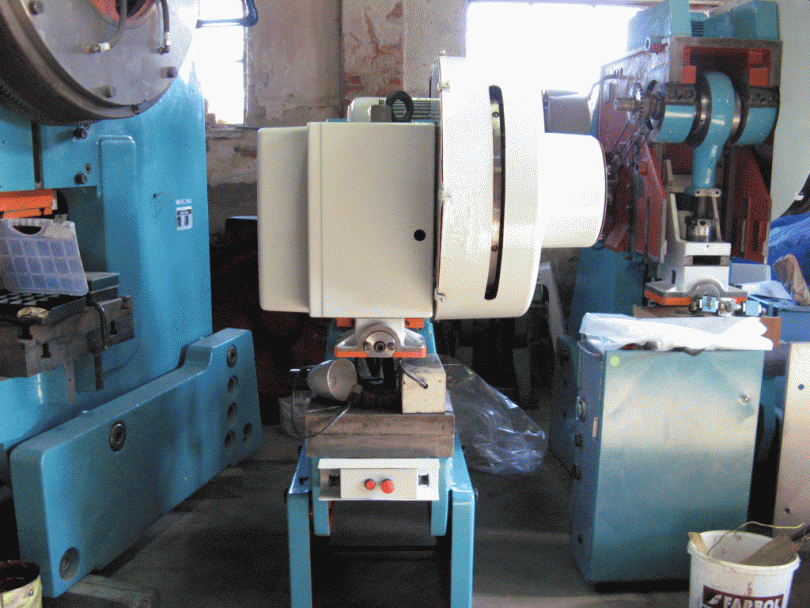 Excentrický lis LEN 10C