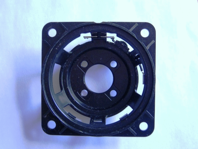  Recyklácia - Plasty z reproduktorov