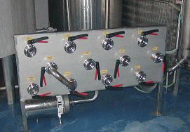 Výroba, montáž a dodávky strojárskych zariadení pre hydinové závody