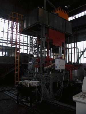 Zařízení na výrobu rotorových klecí    