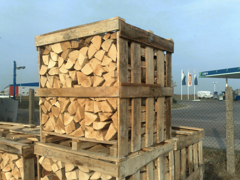 Palivové drevo v Šamoríne