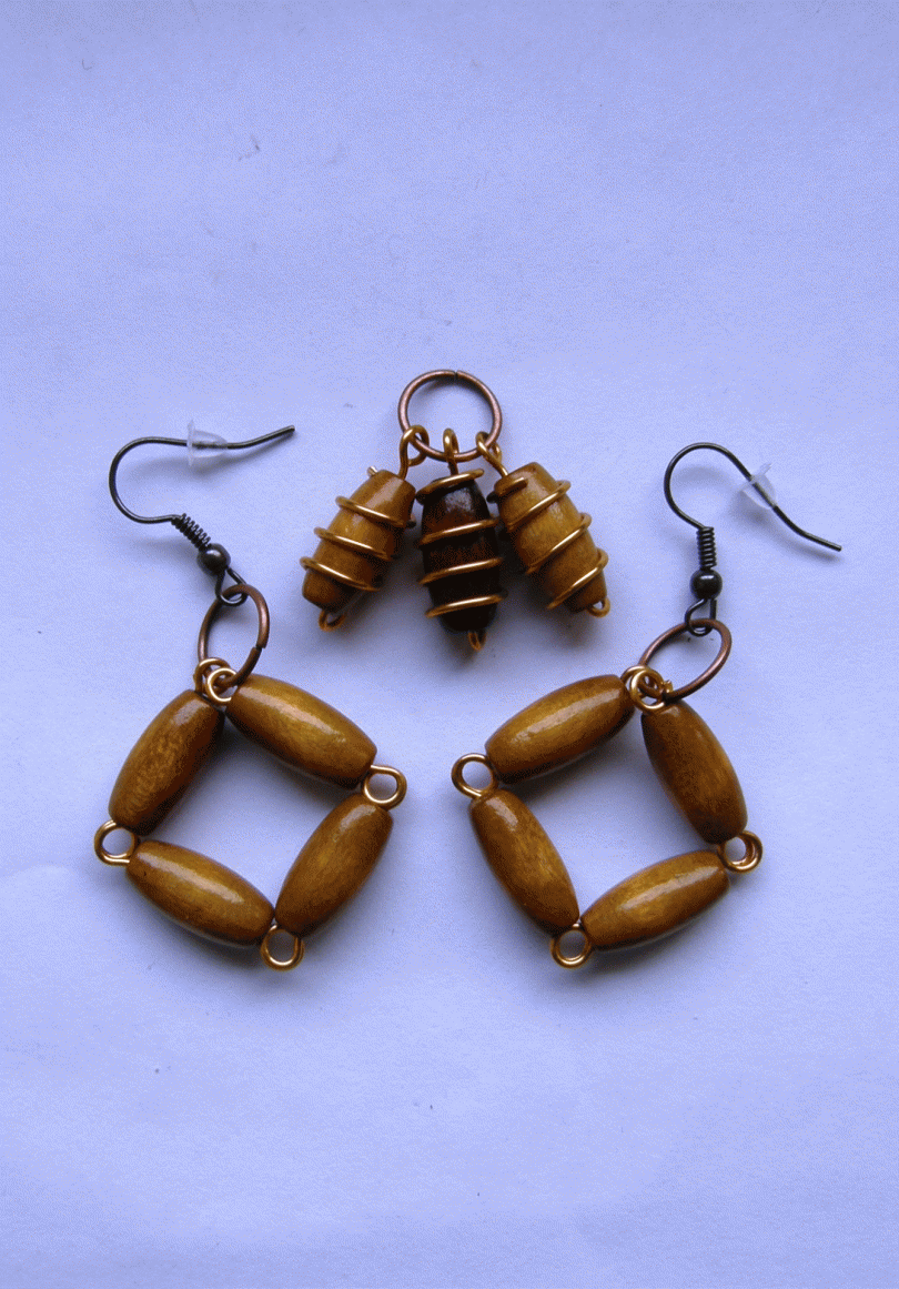 Bižutéria. Originálne, ručne vyrábané náušnice.