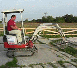 Stavebný stroj - TB 108 / 855 kg