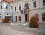 Banská Bystrica - kvetinové pyramídy TOP150